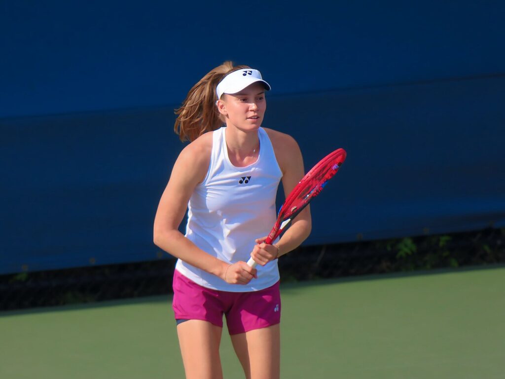 Елена Рыбакина выиграла Australian Open, обыграв Арину Соболенко в финале